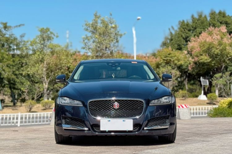 Used Jaguar XFL 2018 XFL 2.0T 250 PS Luxury Edition
