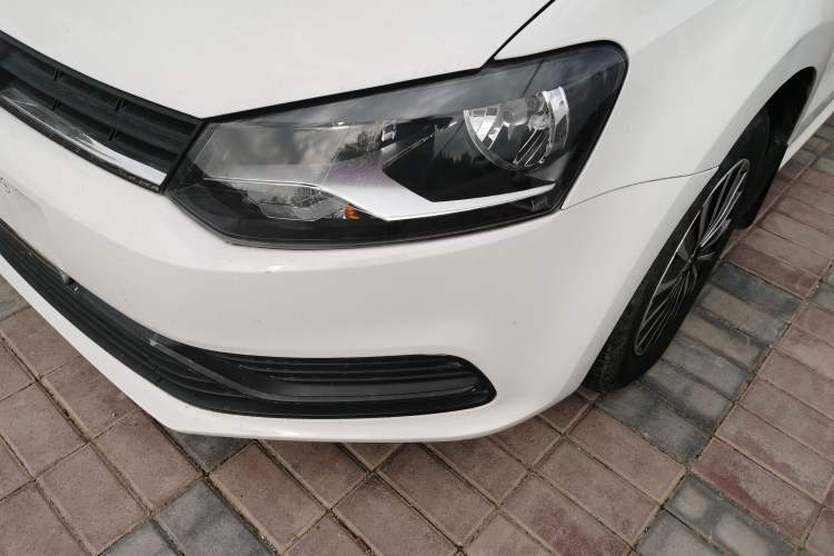Used Volkswagen Polo 2014 1.4L Manual Fashion Edition
