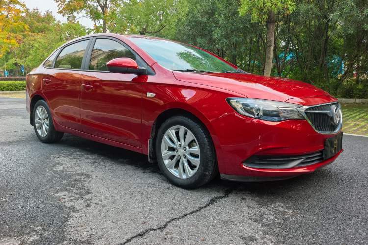 Used Buick GT 2018 15T Dual-Clutch Elite Model China V Standard
