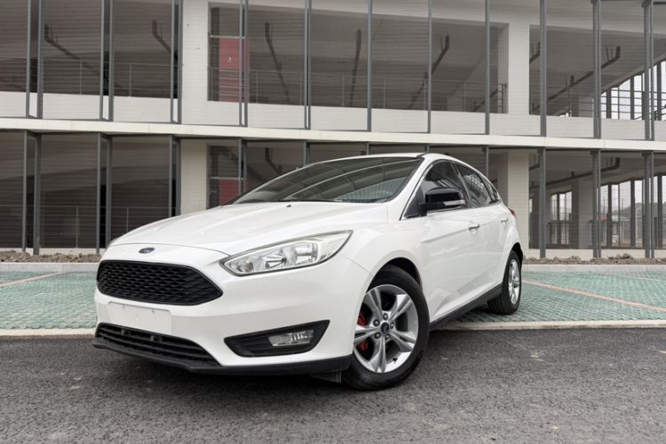 Used Ford Focus 2015 Hatchback 1.6L Automatic Comfort Model
