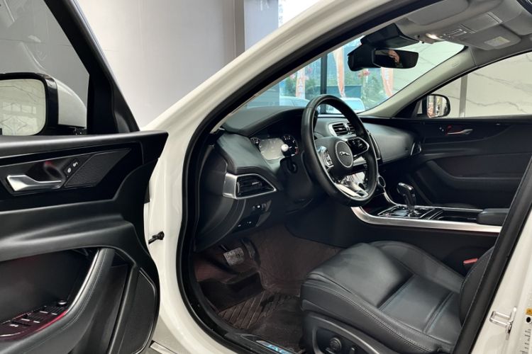 Used Jaguar XEL 2020 2.0T 200 PS S Advanced Elegance Edition
