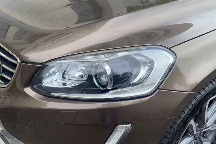 Used Volvo XC60 2017 T5 AWD Smart Upgrade Edition
