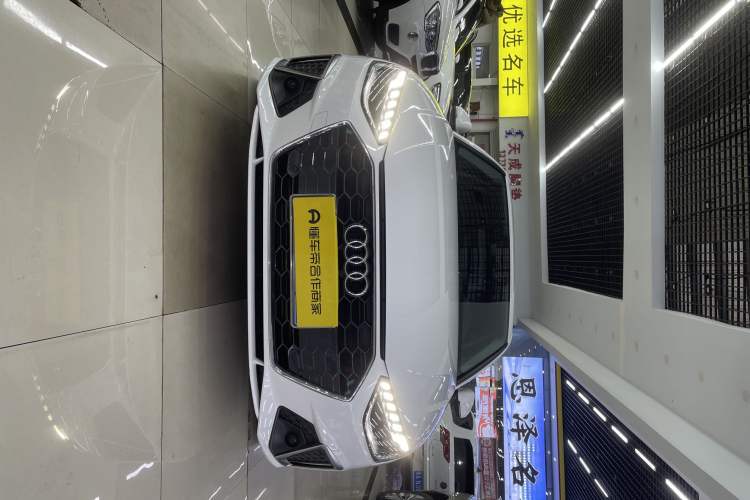 Used Audi A4L 2020 40 TFSI Luxury Dynamic Model