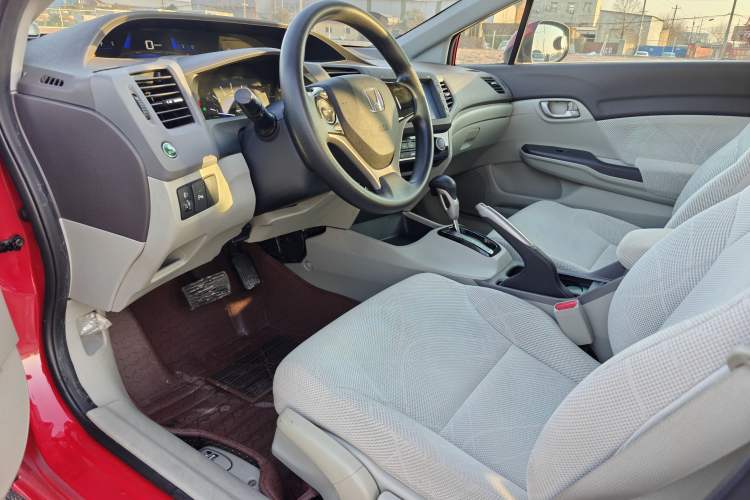 Used Honda Civic 2013 10th Anniversary 1.8L Automatic Comfort Version
