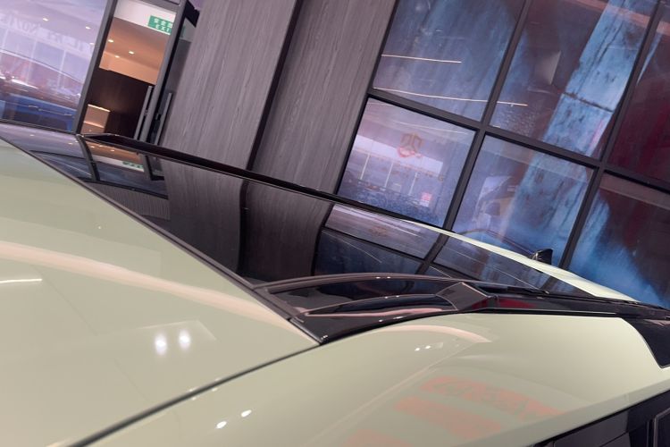 Used Land Rover Defender 2023 110 3.0T P400 75th Anniversary Legend Edition
