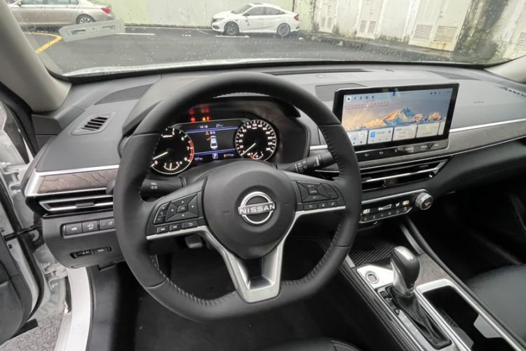 Used Nissan Teana 2022 2.0L XL-TLS Enjoyment Edition
