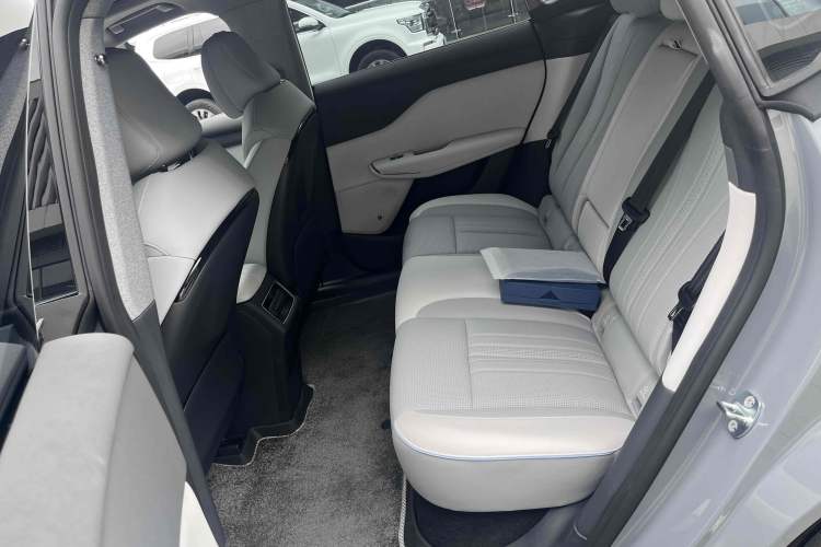 Used VOYAH COURAGE 2024 Long-Range Smart Edition
