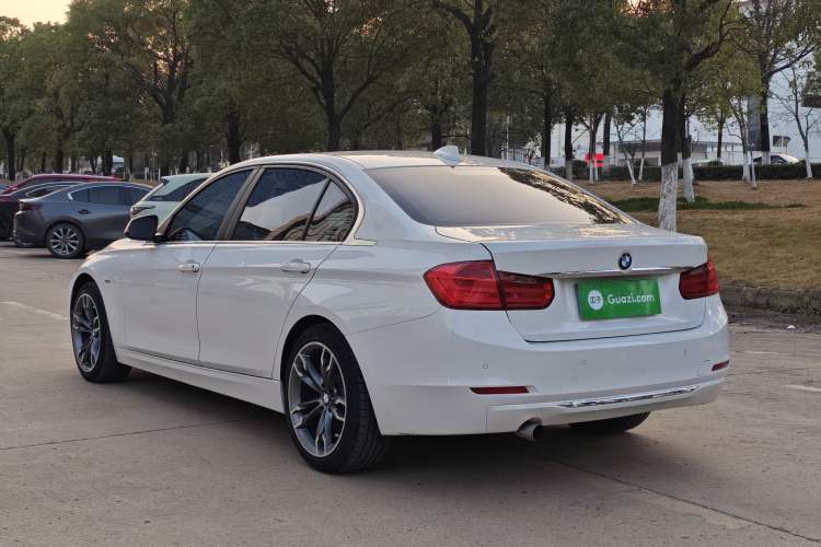 Used BMW 3 Series 2015 316Li Fashion Model
