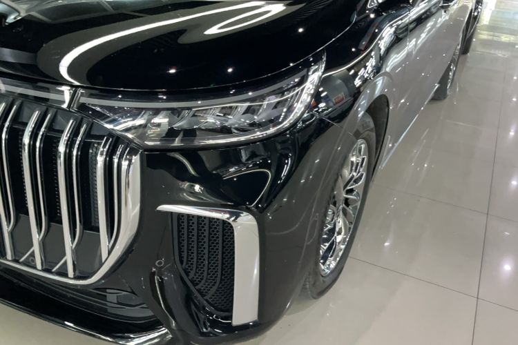 Used VOYAH Dream 2024 PHEV Ultra-Long Range Flagship Edition
