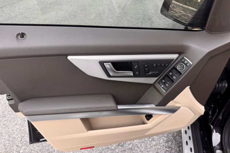 Used Mercedes-Benz GLK-Class 2013 Facelift GLK 300 4MATIC Fashion Edition
