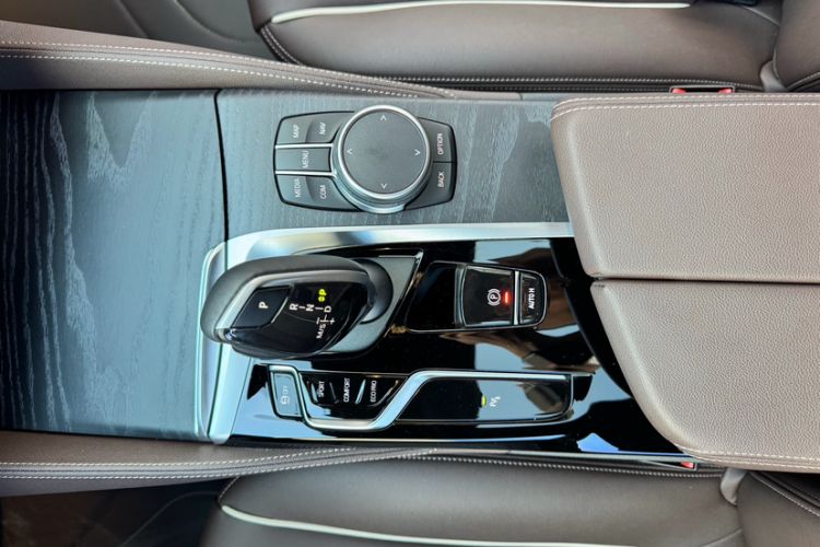 Used BMW 5 Series 2023 530Li Leading Model M Sport Package