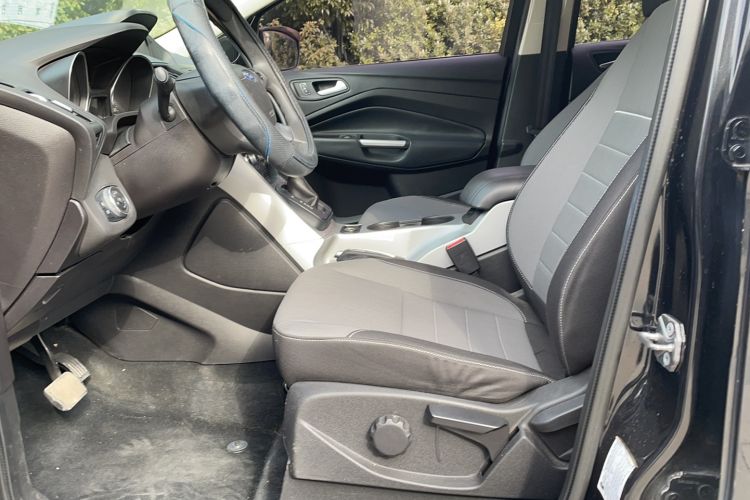 Used Ford Kuga 2013 1.6L GTDi Two-Wheel-Drive Comfort Model