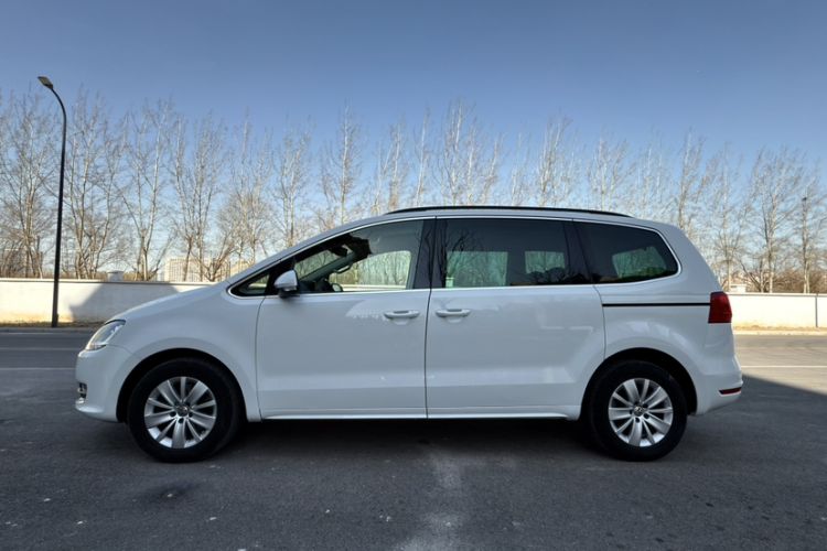 Used Volkswagen Sharan 2013 1.8TSI Standard Model

