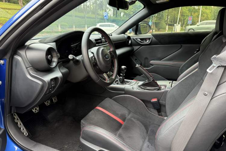 Used Subaru BRZ 2022 2.4L Manual Version
