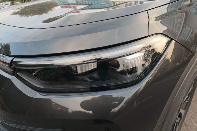 Used Volkswagen Tayron 2025 Tiguan L 300TSI Two-Wheel-Drive Elite Edition