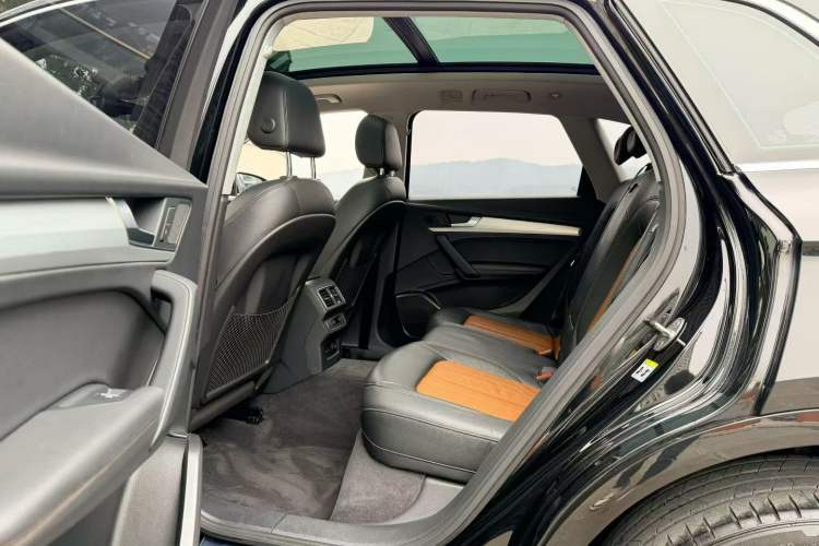 Used Audi Q5L 2020 Updated 40 TFSI Prestige Fashion Edition
