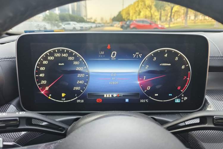 Used Mercedes-Benz C-Class 2023 Second Facelift C 260 L Starry Night Sports Edition
