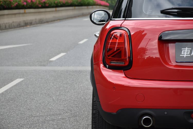 Used  MINI 2019 1.5T COOPER Classic Edition Five-Door Version
