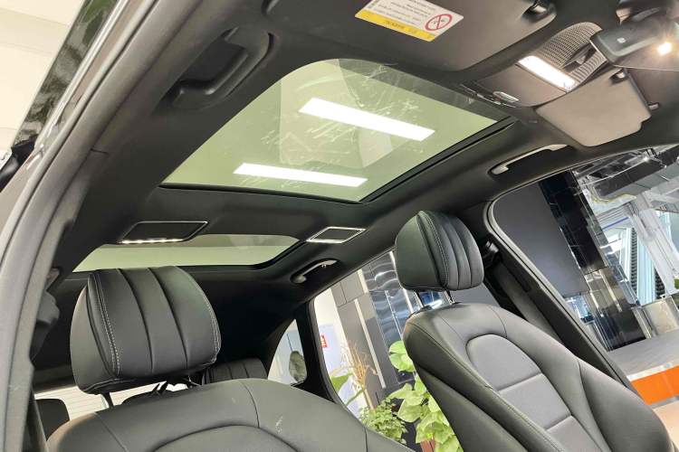 Used Mercedes-Benz GLC 2022 Facelifted GLC 260 L 4MATIC Dynamic Edition