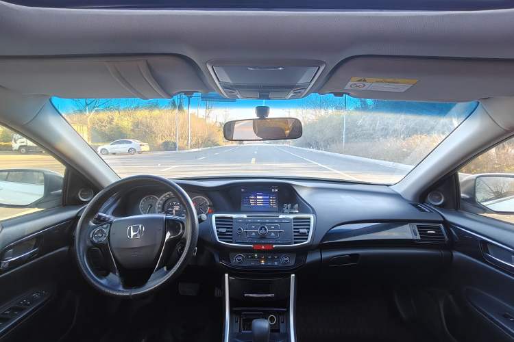 Used Honda Accord 2016 2.0L Comfort Edition
