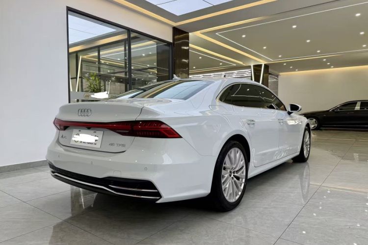 Used Audi A7L 2022 45 TFSI S-line Dream-Building Crystal Flow Package
