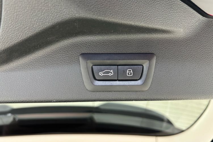 Used BMW X5 2023 xDrive 30Li Luxury M Sport Night Edition Package
