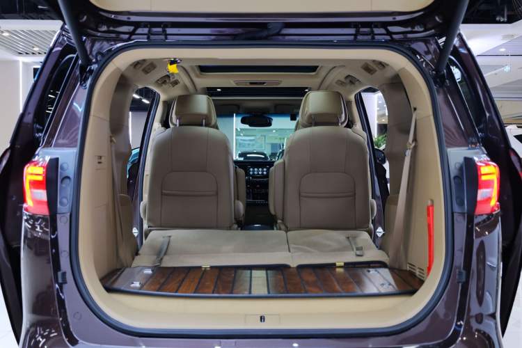 Used Buick GL8 2018 ES 28T Flagship Model China VI Standard
