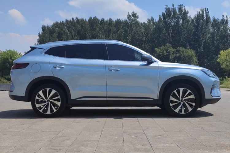 Used BYD Song PLUS New Energy 2023 Champion Edition EV 605KM Flagship PLUS
