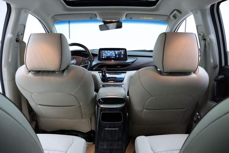 Used Buick GL8 2022 Land Executive Class 652T Prestige Model
