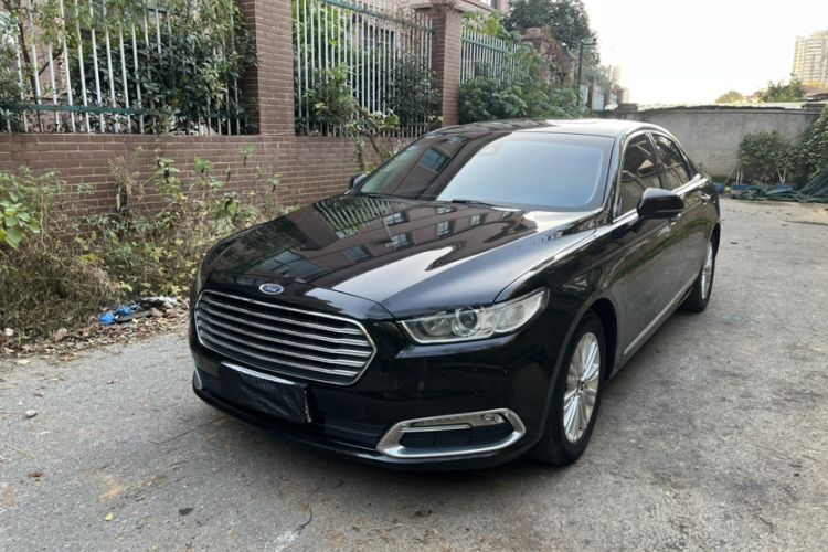Used Ford Taurus 2017 EcoBoost 245 Fashion Edition
