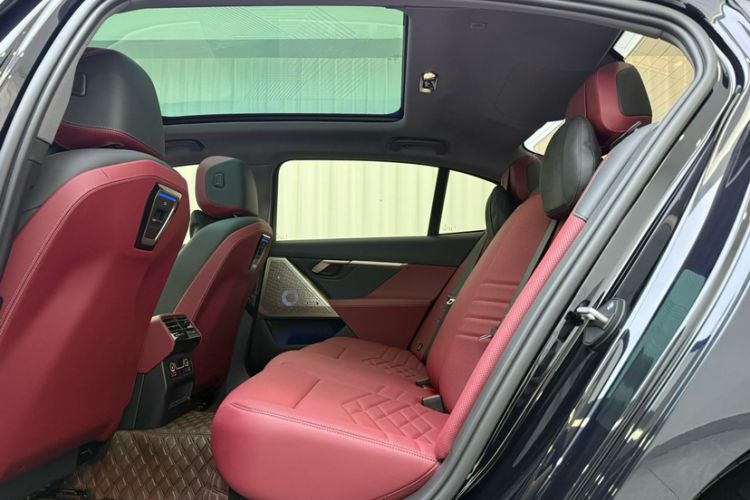 Used BMW 5 Series 2025 530Li Luxury Edition M Sport Package
