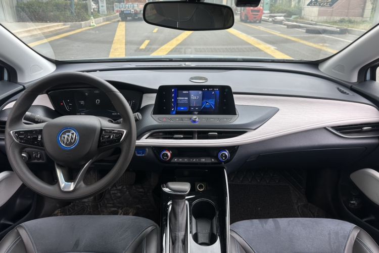 Used Buick Velite 6 2019 Connected Fashion Model
