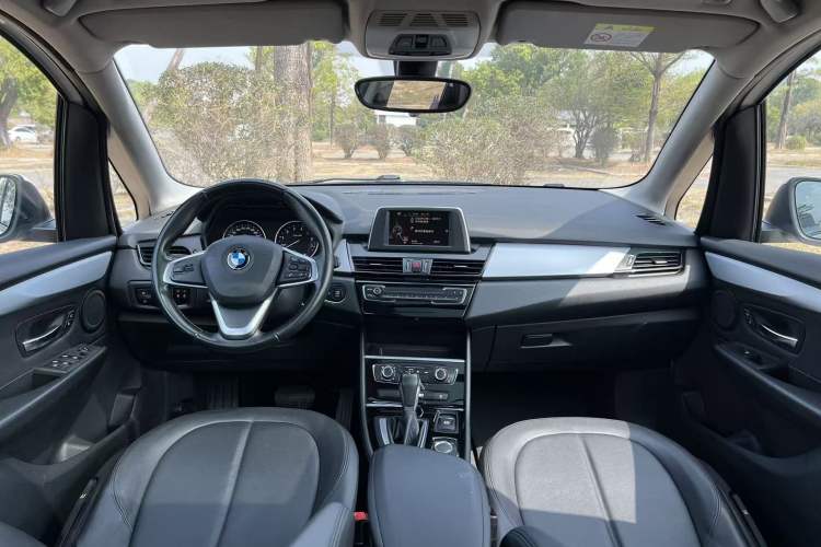 Used BMW 2 Series Active Tourer 2016 218i Fashion Model