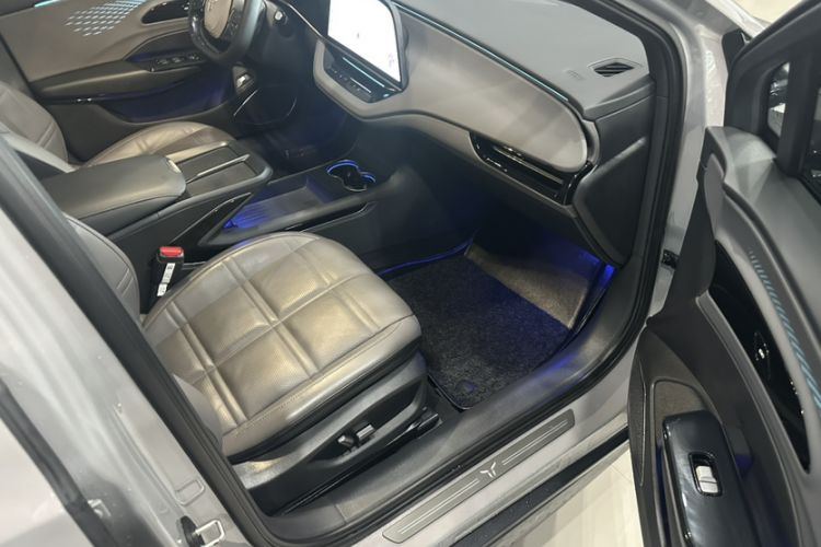 Used Hongqi EH7 2024 760 Pro+ Four-Wheel Drive Version
