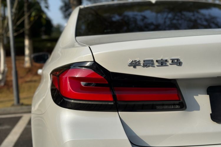 Used BMW 5 Series 2022 Restyled 530Li Leading Edition M Sport Package
