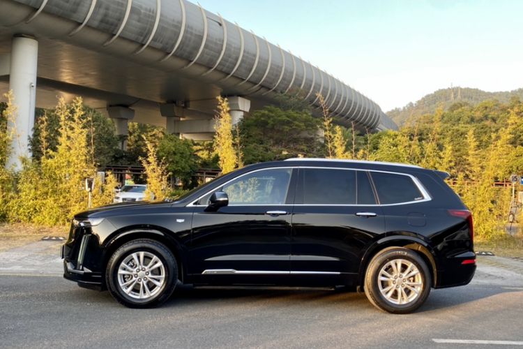 Used Cadillac XT6 2021 28T Six-Seater Fashion Edition
