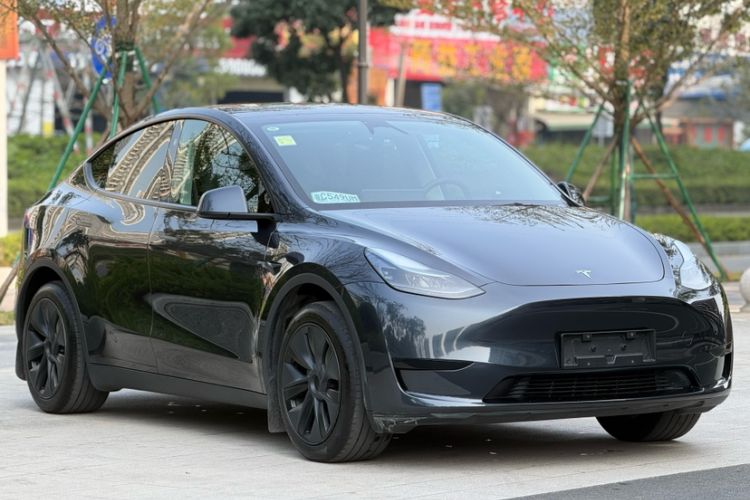 Used Tesla Model Y 2024 Rear-Wheel-Drive Version