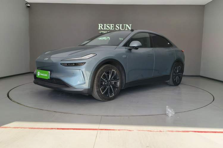 Used ONVO L60 2024 60 kWh All-Wheel Drive
