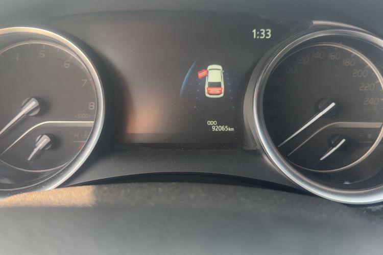 Used Toyota Camry 2021 2.0G Luxury Edition
