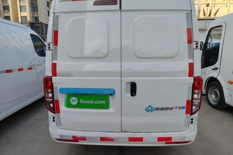 Used Kuayue Kuayue Xing V7 EV 2022 High-End Model with 240 km
