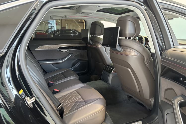 Used Audi A8 2024 A8L 55 TFSI quattro Flagship Model