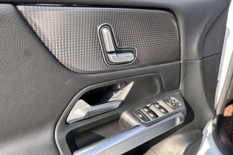 Used Mercedes-Benz GLB 2020 GLB 200 Dynamic Edition
