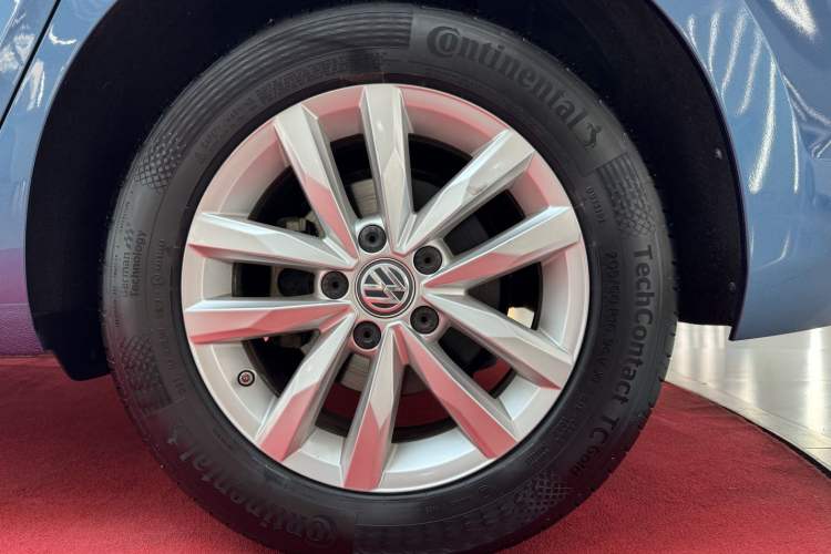 Used Volkswagen Touran 2018 Volkswagen Touran L 280TSI DSG Comfort Edition 7 Seats China V Emission Standard