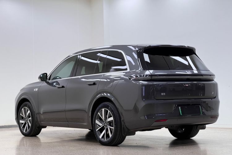 Used Li Auto L8 2023 Pro Model
