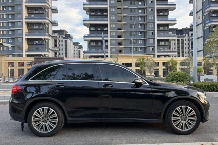 Used Mercedes-Benz GLC 2017 GLC 200 4MATIC
