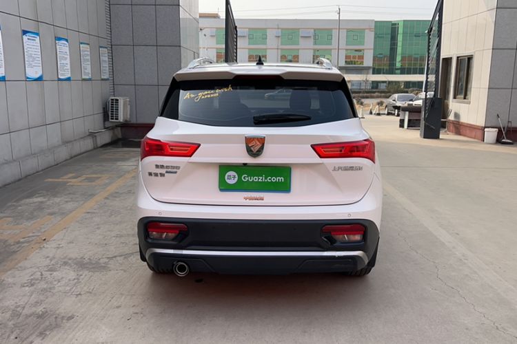 Used Baojun 530 2021 Global Car Anniversary Edition 1.5T CVT Luxury Model 7 Seats