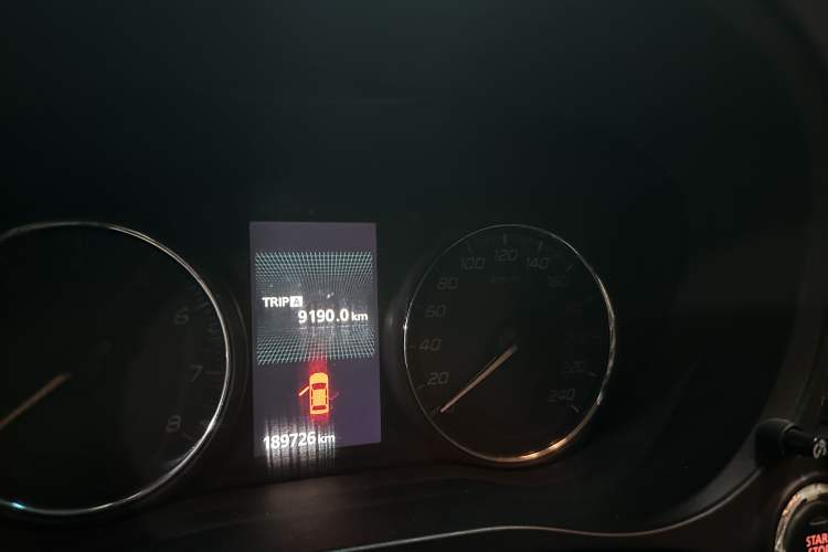 Used Mitsubishi Outlander 2013 2.4L 4x4 Luxury Navigation Edition 5 Seats
