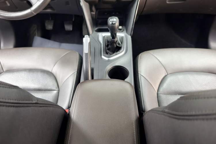 Used GAC Trumpchi GS4 2017 235T Manual Two-Wheel Drive Luxury Edition
