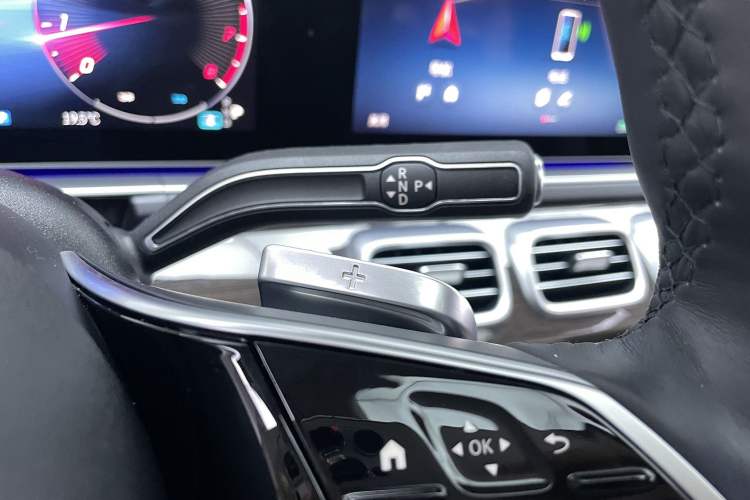 Used Mercedes-Benz GLE 2024 Refreshed GLE 350 4MATIC Stylish Edition
