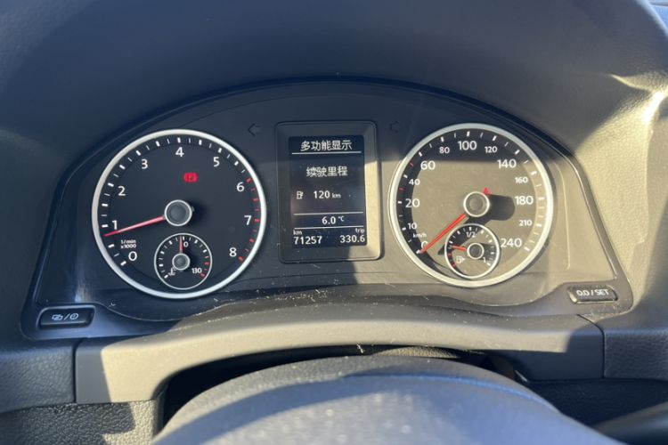 Used Volkswagen Tiguan L 2016 280TSI Automatic Two-Wheel Drive Silk Road Comfort Edition